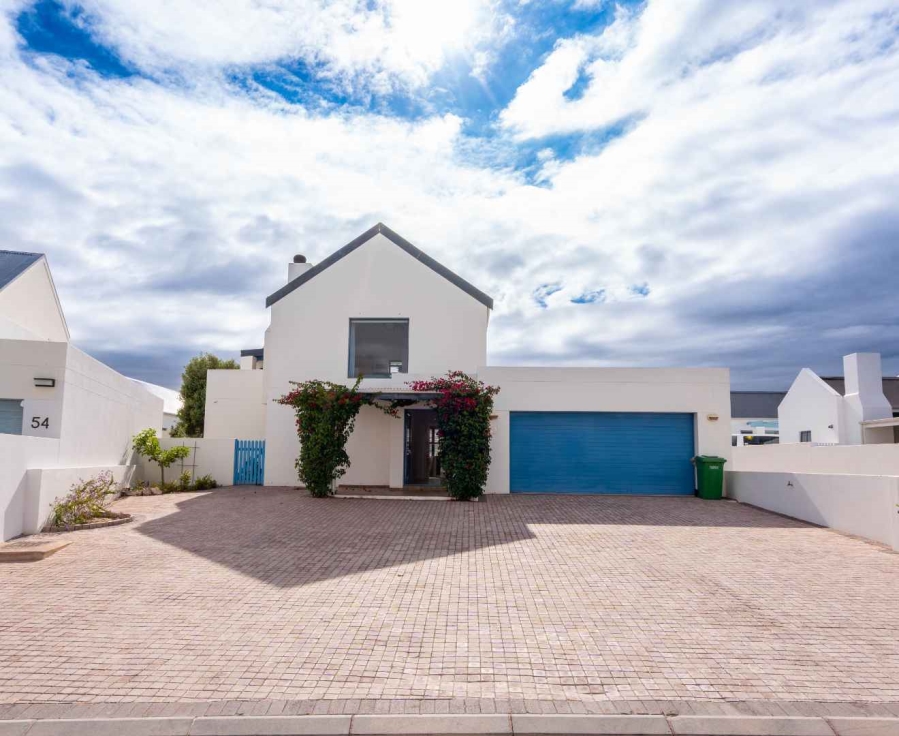 3 Bedroom Property for Sale in Blue Lagoon Western Cape
